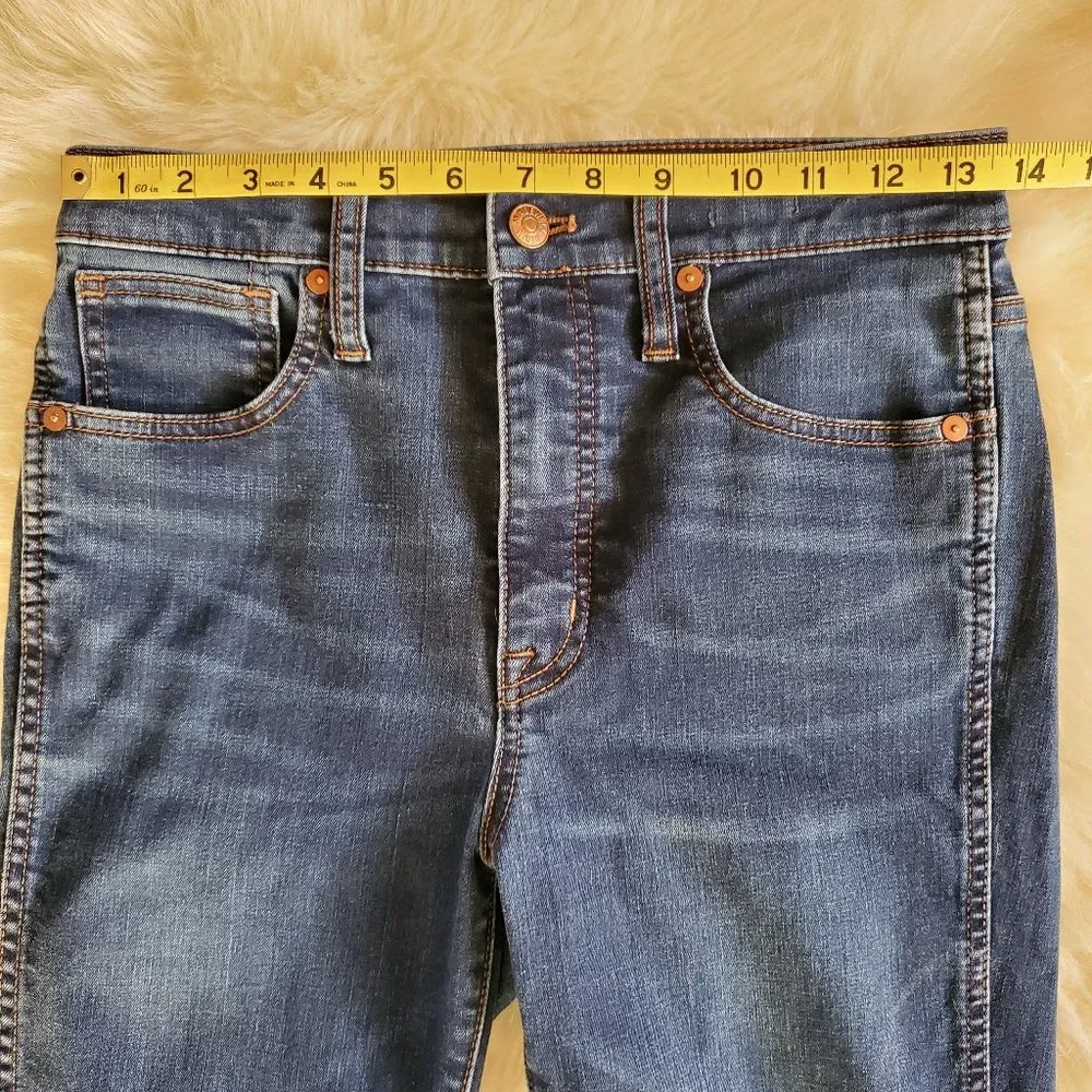 Madewell 10 Inch High Rise Skinny Jeans in Tarren Wash Thermolite Size 27 - Picture 13 of 15